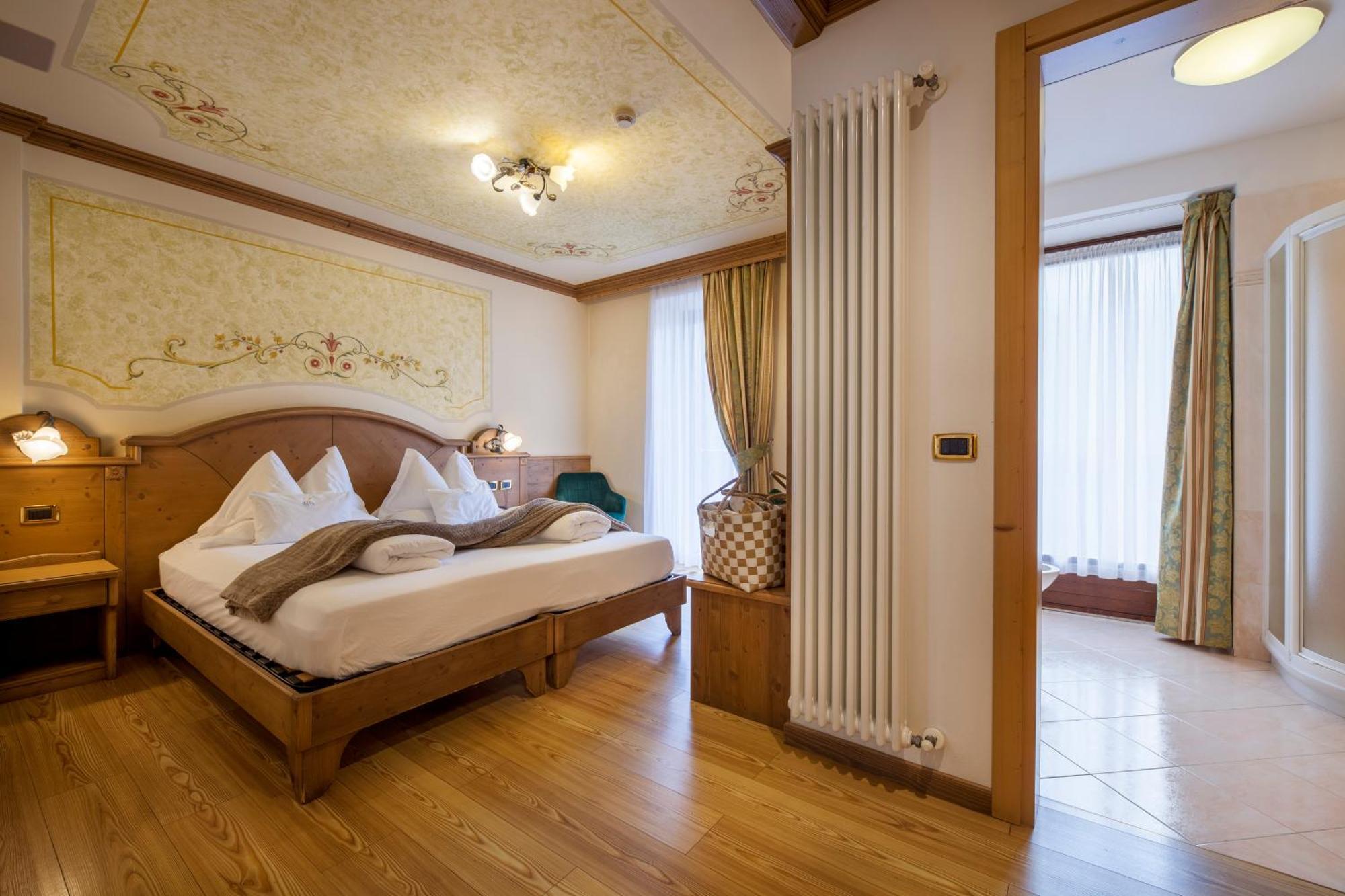 Double or Twin Room with Spa Access,1610232248:JPEG